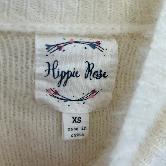 NEW Hippie Rose Lux Soft Eyelash Sweater Size xs - Picture 4 of 5